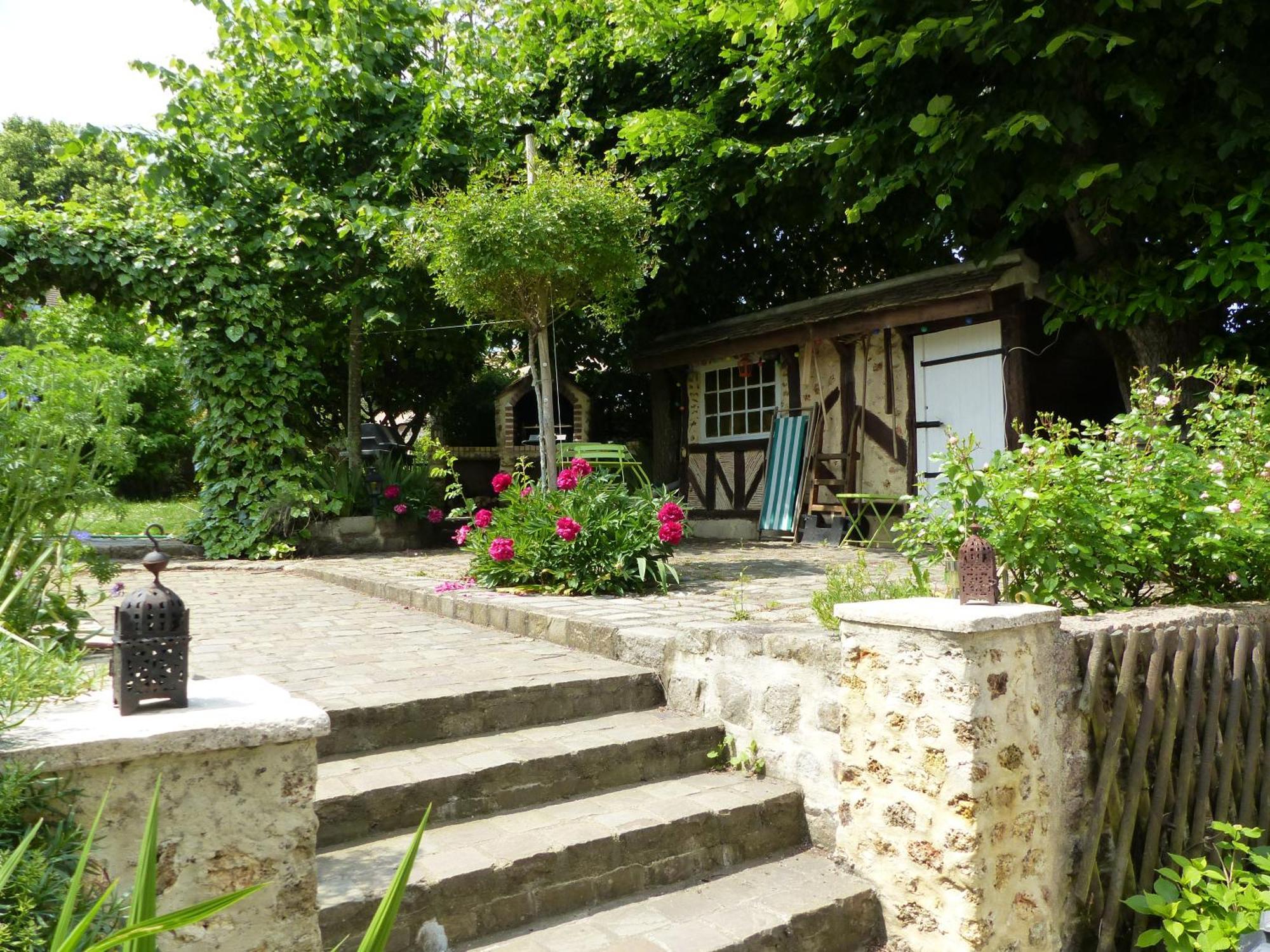 Maison D'Hotes La Source Magny-les-Hameaux Dış mekan fotoğraf